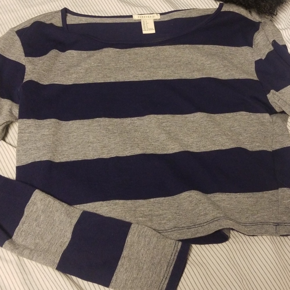 FOREVER 21 shirt